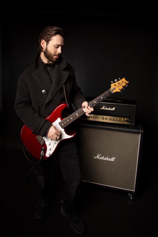 Laurence Jones || Classic Rock Virtuoso Signs Worldwide Deal With Marshall Records