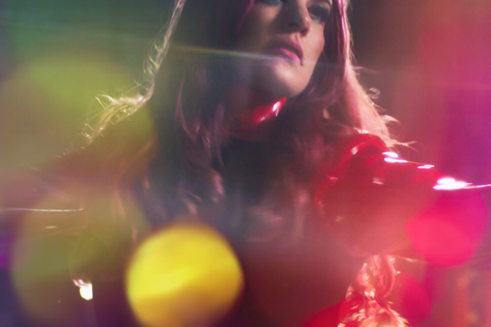 Fe Salomon  - Watch Video for: "All Or Nothing" - Out Now