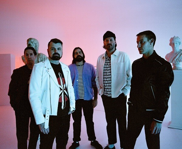 Silverstein Release New Single/Video “Live Like This” Ft. nothing,nowhere.; New Album “Misery Made Me” Out This Friday via UNFD