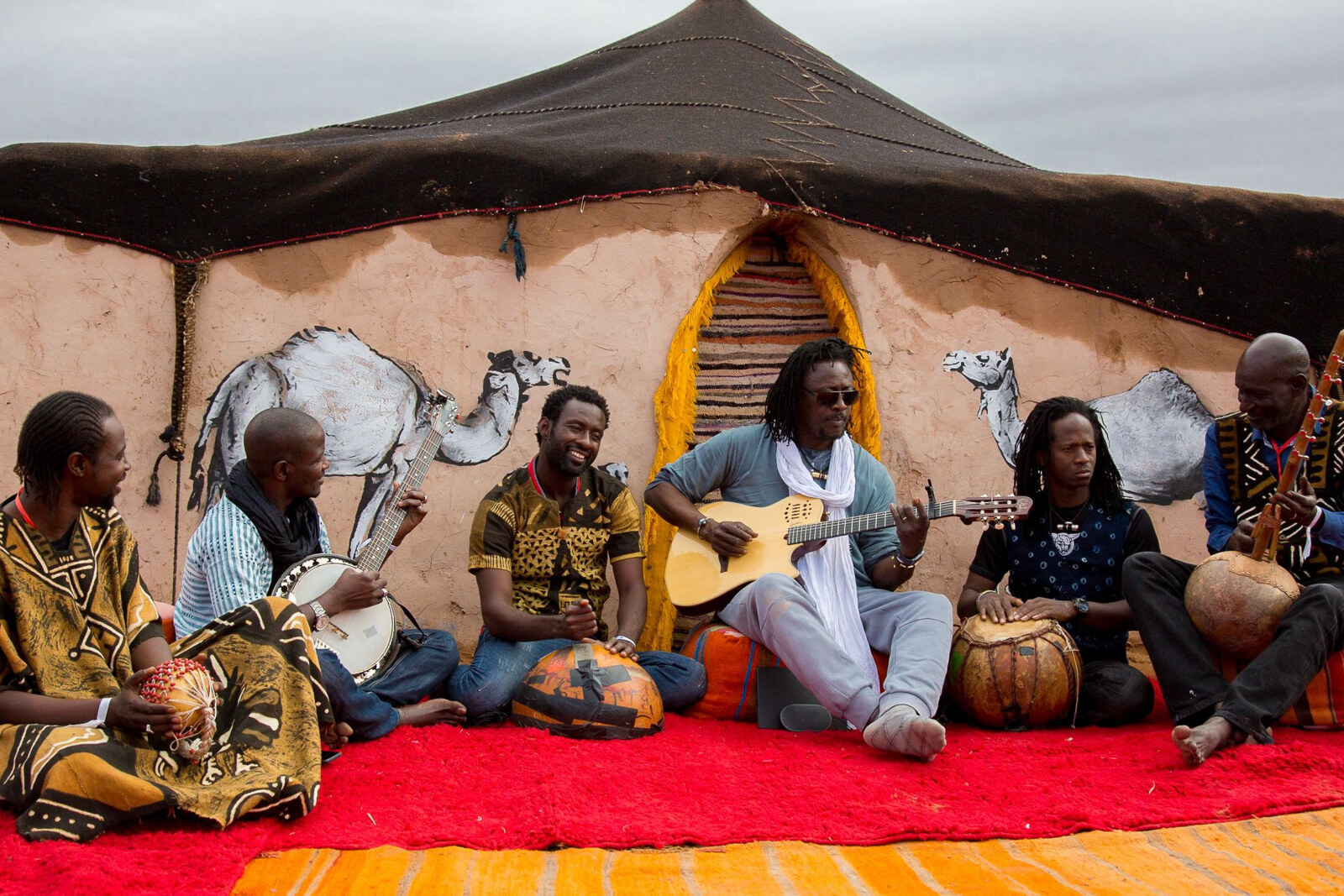 50 jaar Oxfam: Habib Koité & Bamada + Huna Sounds dj-set + Studio Kwassa Kwassa