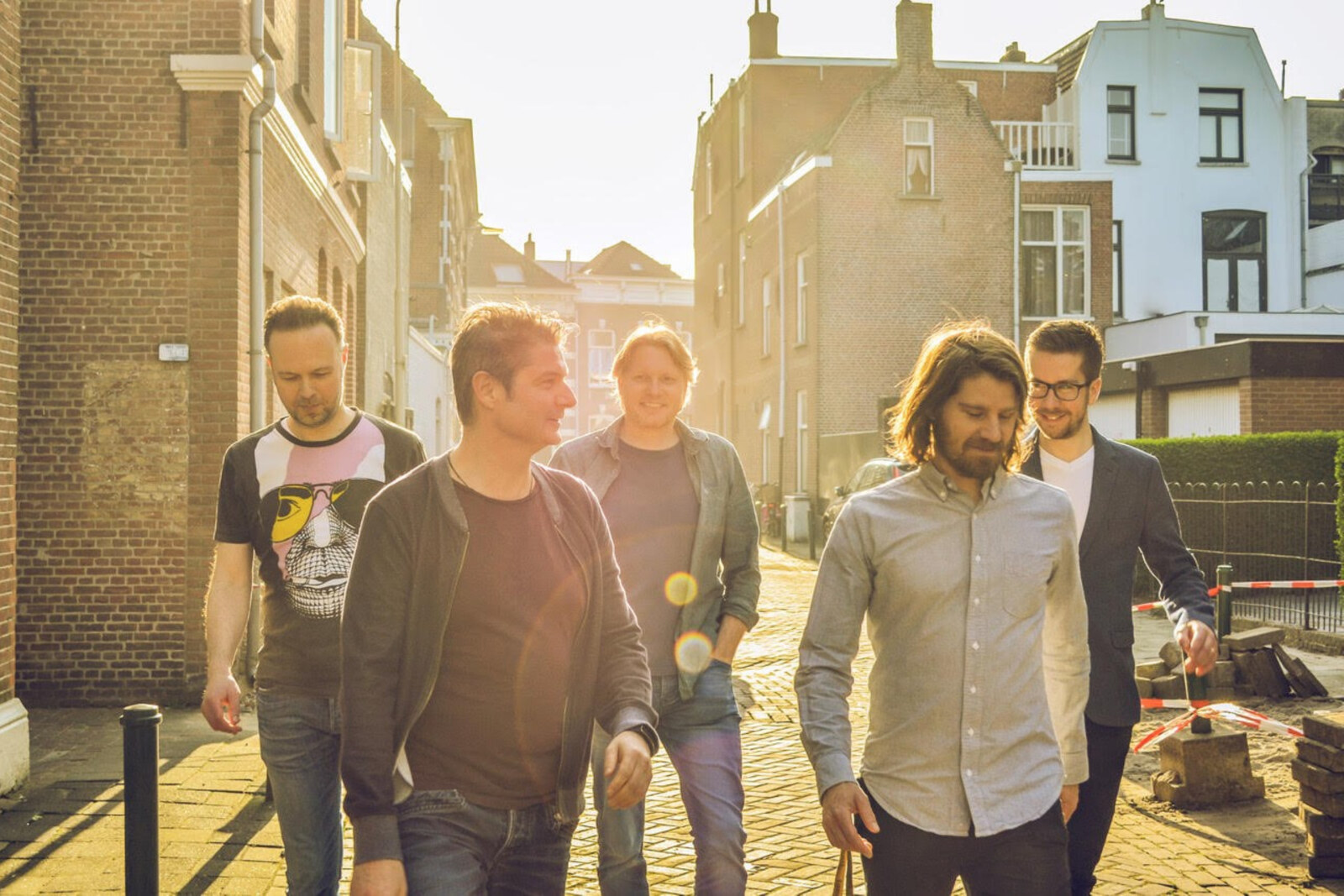 Awash releases 'Feel The Fire' | New Lyric Video