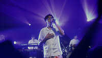 OSKI stelde APOLOGIES live voor in de Kruitfabriek