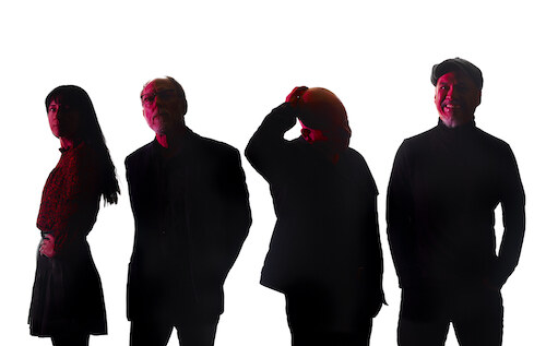 Pixies brengt nieuwe single Vault Of Heaven uit in aanloop naar het album Doggerel