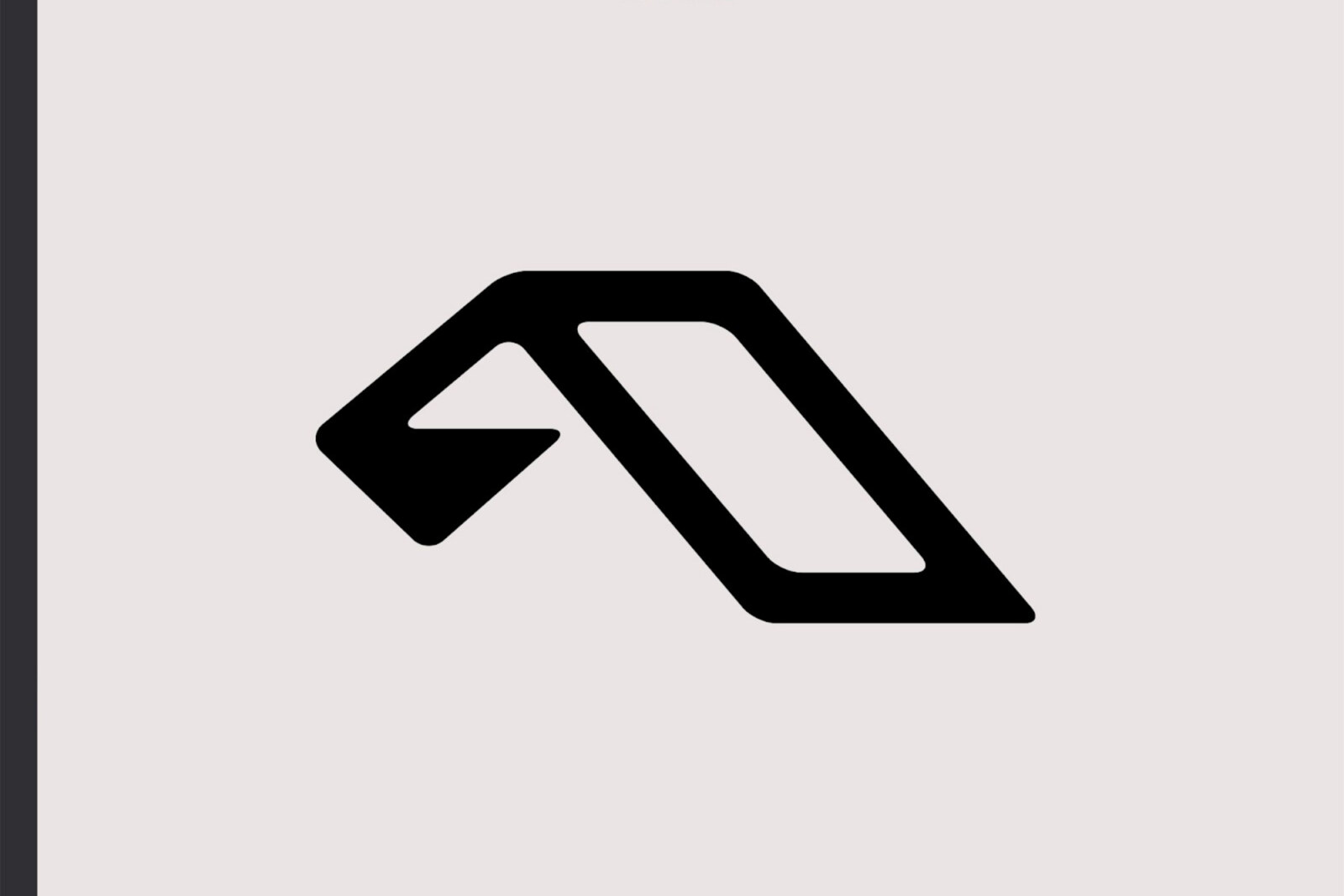 Gabriel & Dresden build modular synthesizer to create new single "Bias"