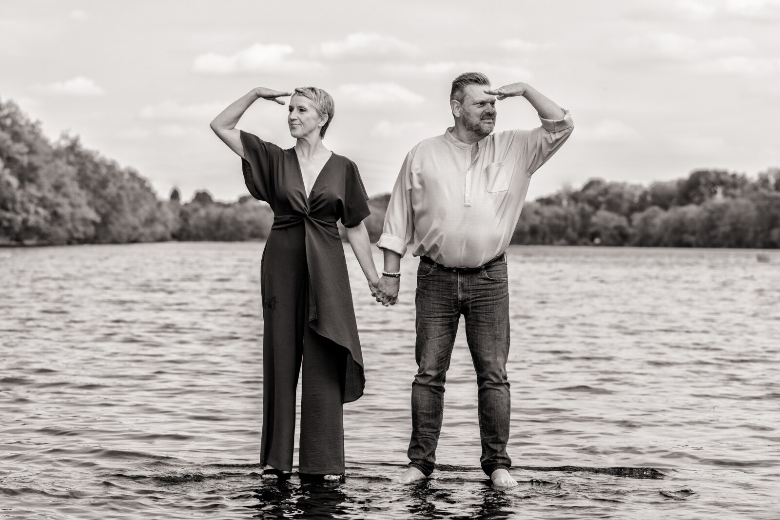 Nieuwe theatermaker één zee kondigt Achter De Schermen aan met Carry Goossens, Frans Maas en Ann De Winne