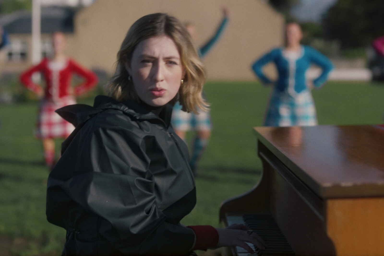 Katie Gregson-MacLeod releases "complex" 