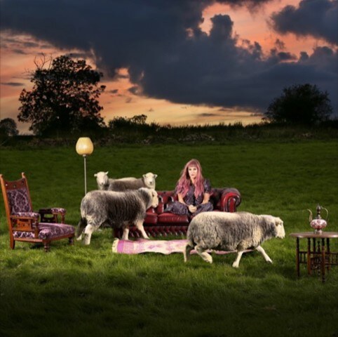 Fe Salomon new single  “Quintessential England” out now