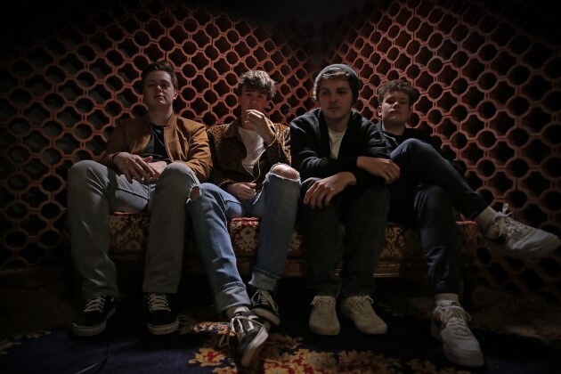 Up-And-Coming, Alternative Stoner Rockers Birds View Premiere New Song & Music Video "Phoning"