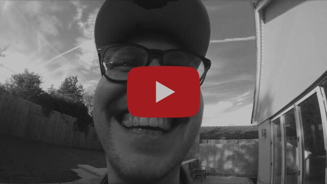 Shut, de nieuwe single van momoyo !