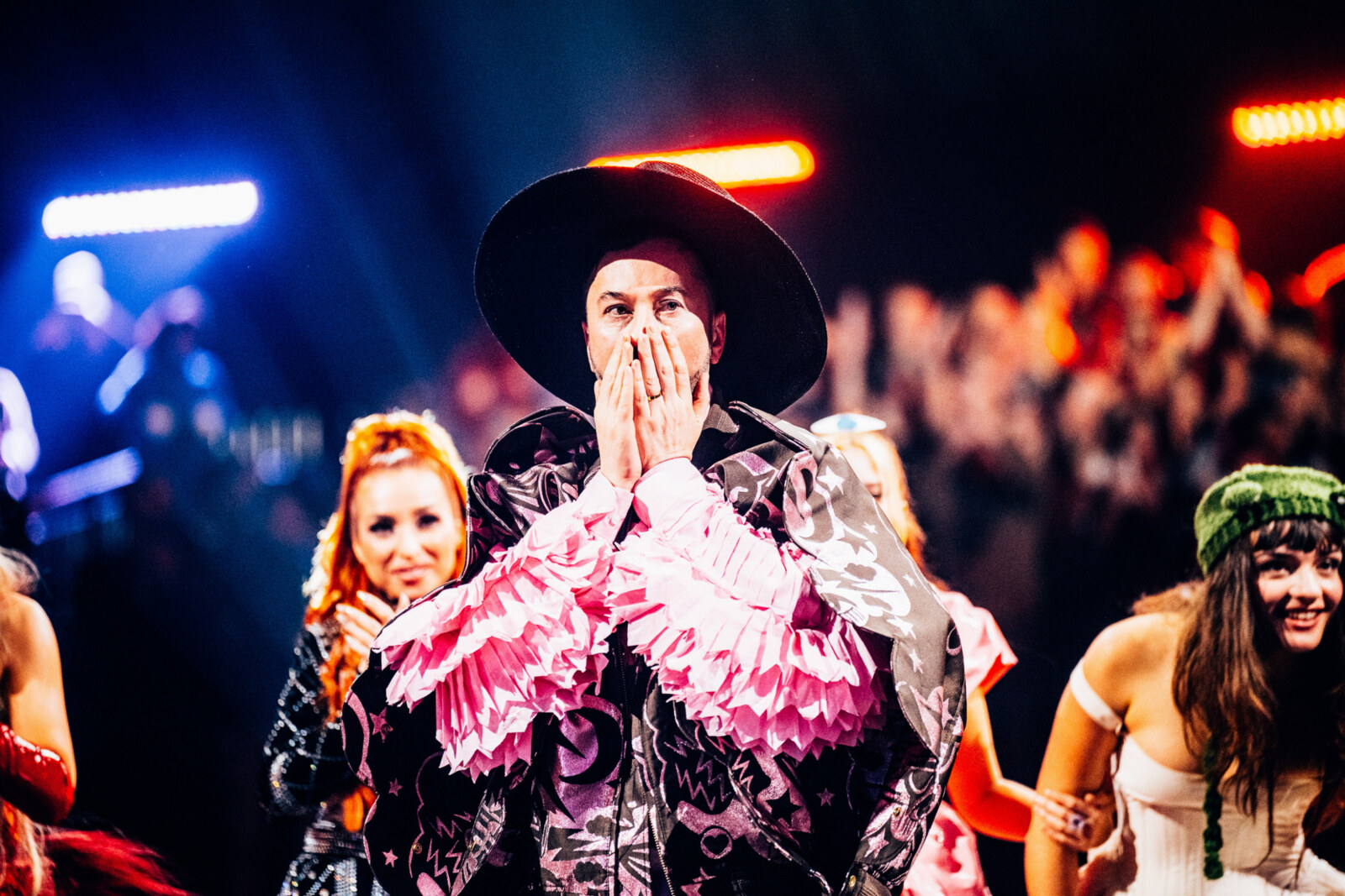 Gustaph gaat voor België naar het Eurovisiesongfestival in Liverpool met ‘Because Of You’