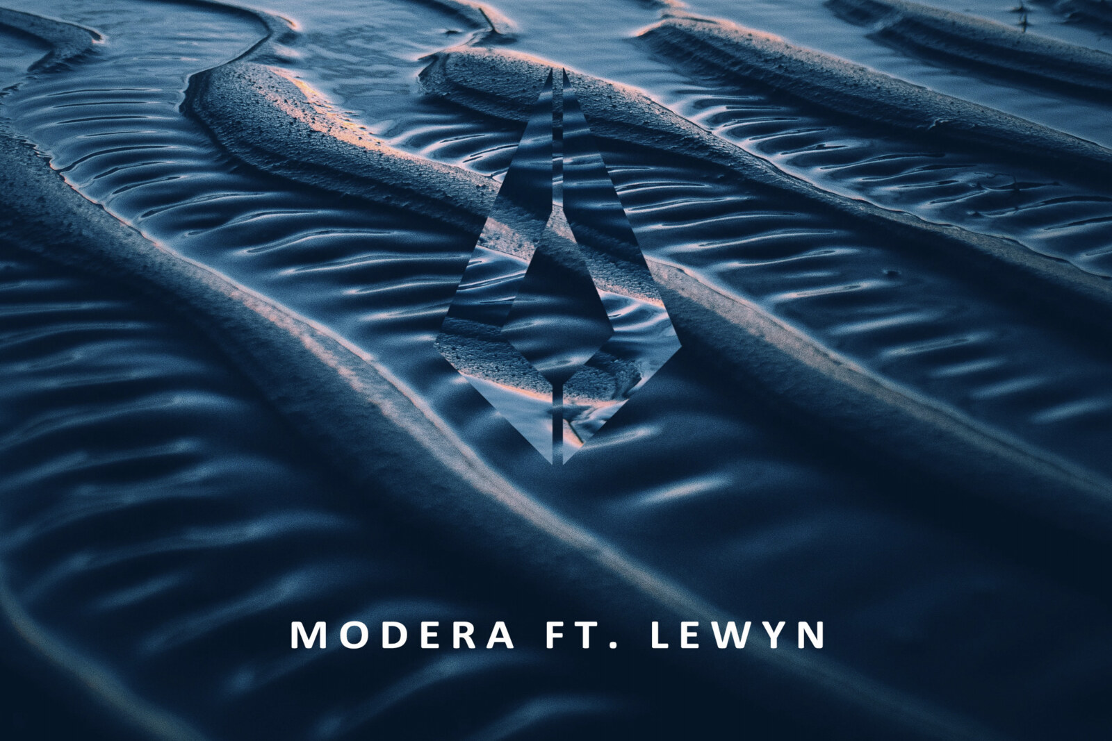 Modera Debut On Purified Records With 'Between The Lines' 