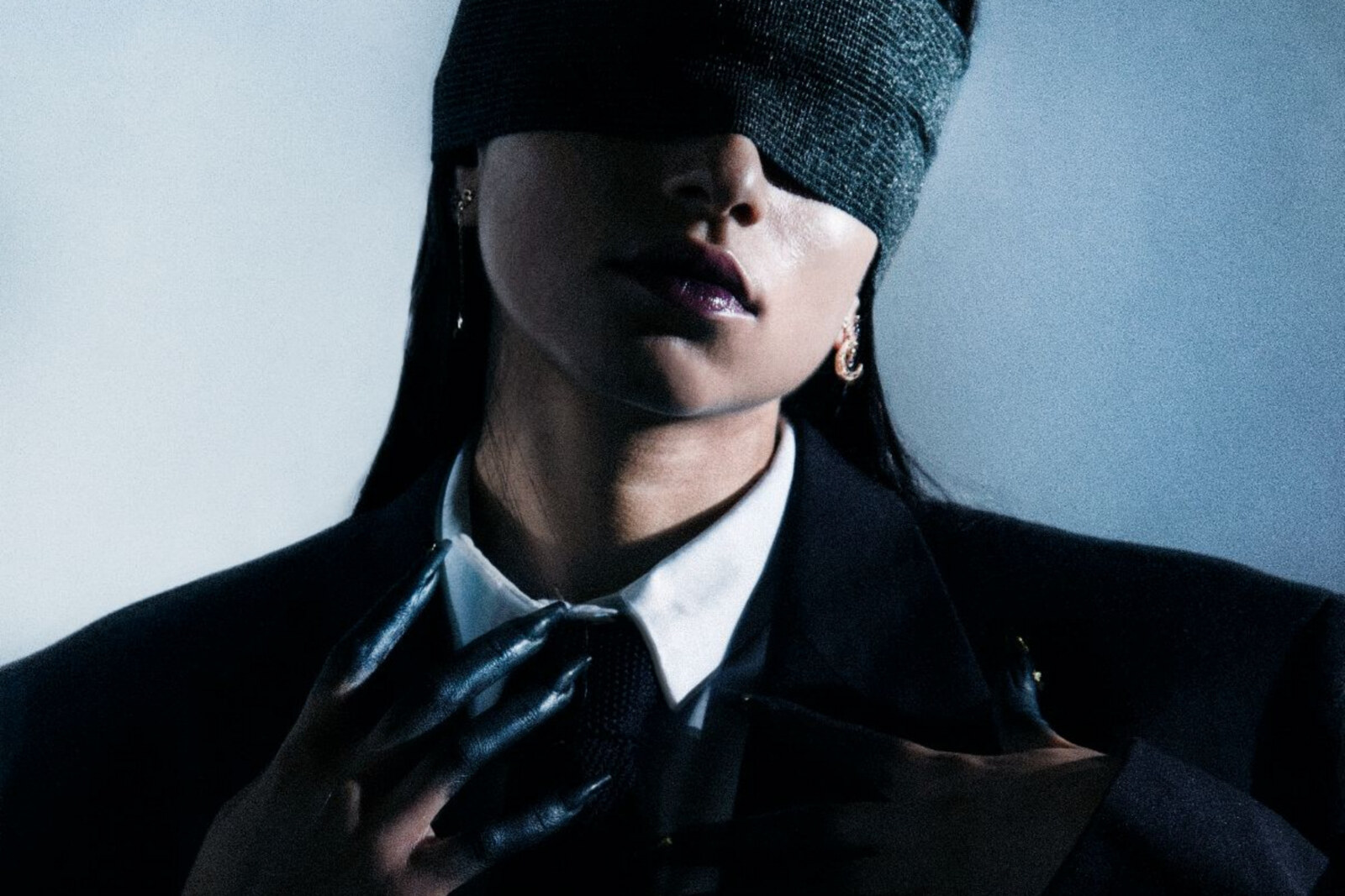  LÉA SEN releases new single 'Dragonfly' | new EP out on 21.04.23