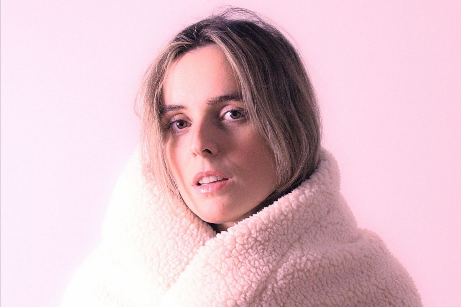 Axelle lanceert Queen Of Hearts