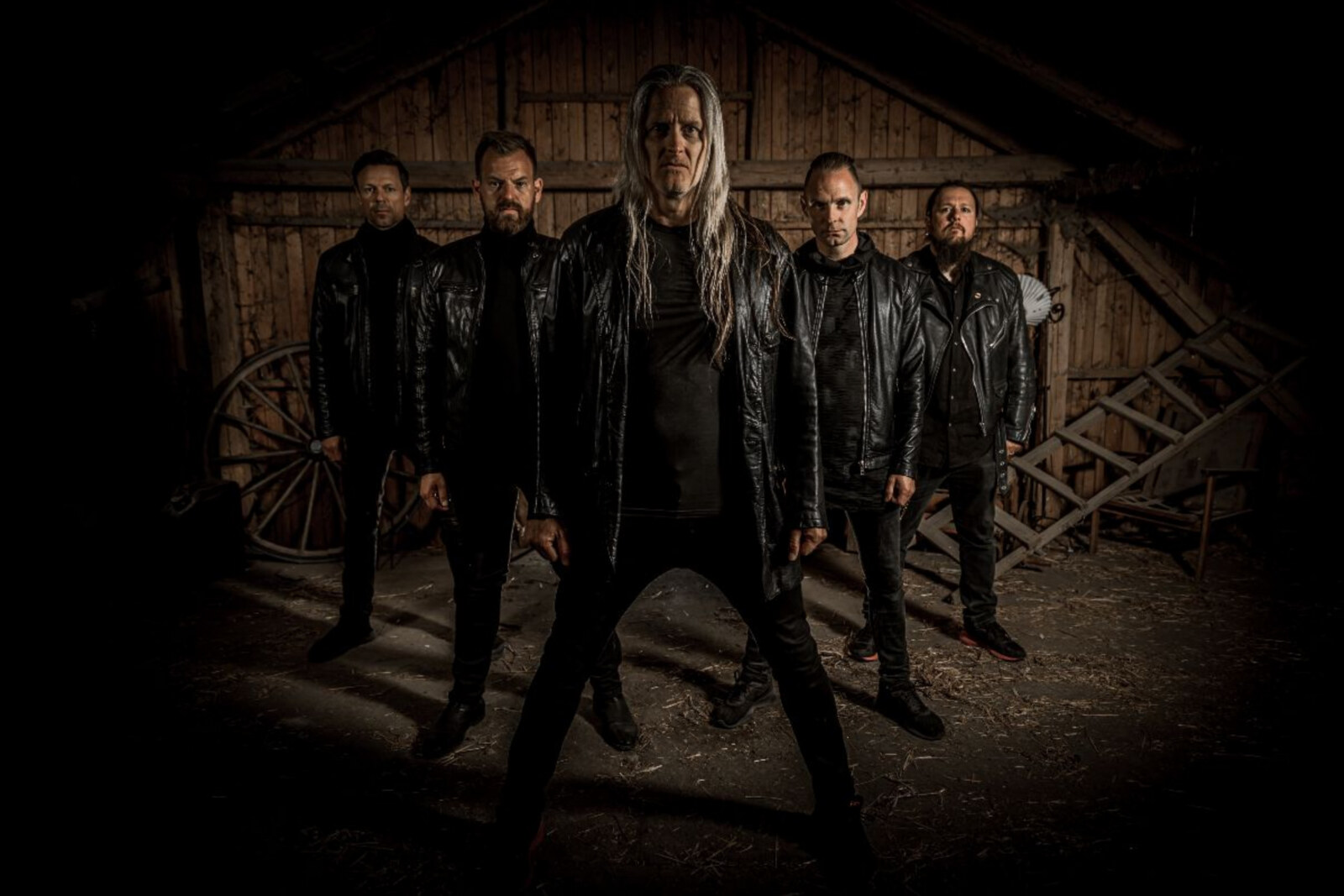 Manticora signs to Mighty Music