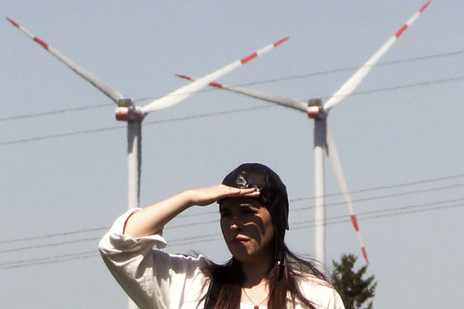 Echo Beatty x Anton Coene stelt voor  Vision Glitch