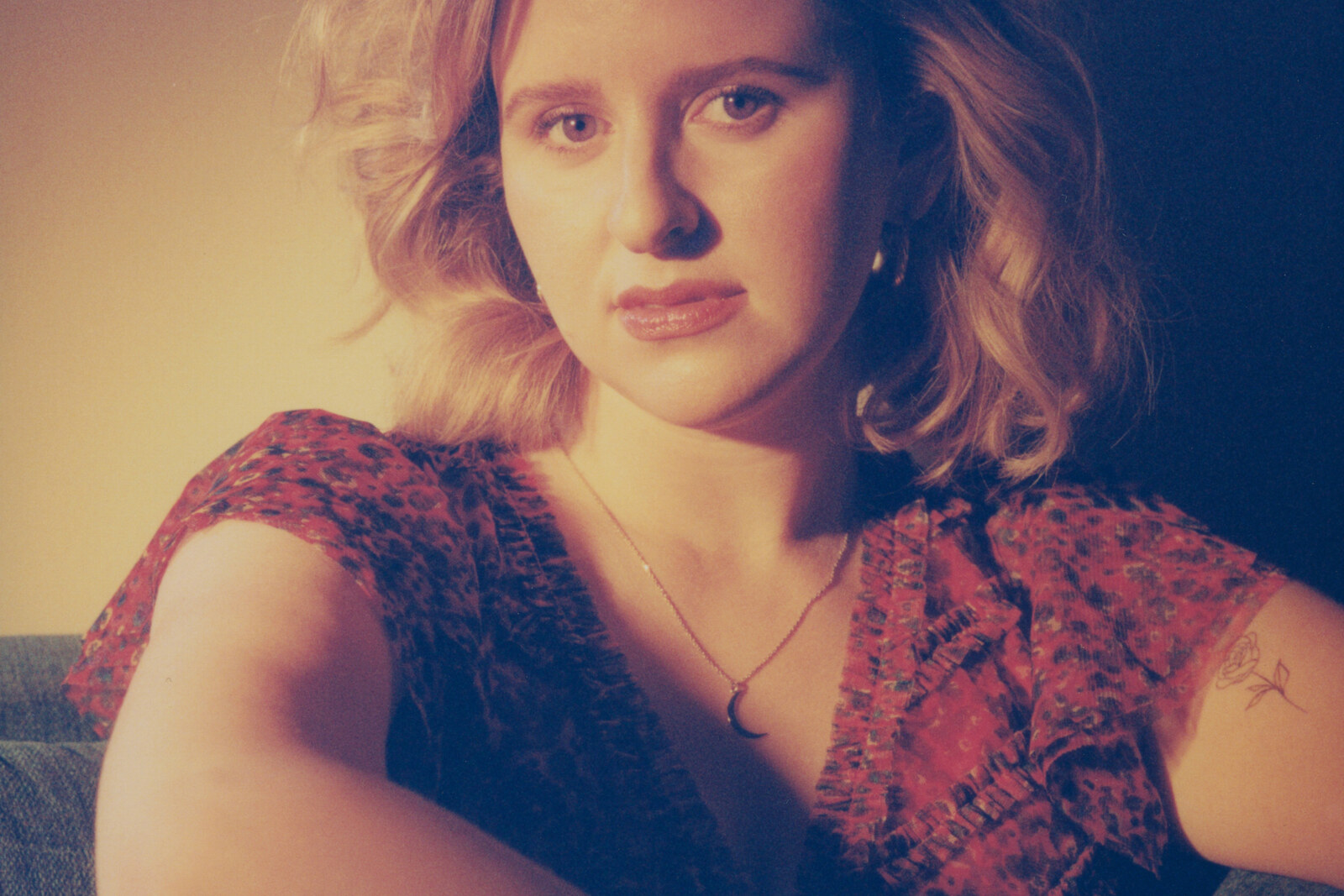 Hannah Grace delivers stunning new single “Love Takes a While to Grow”
