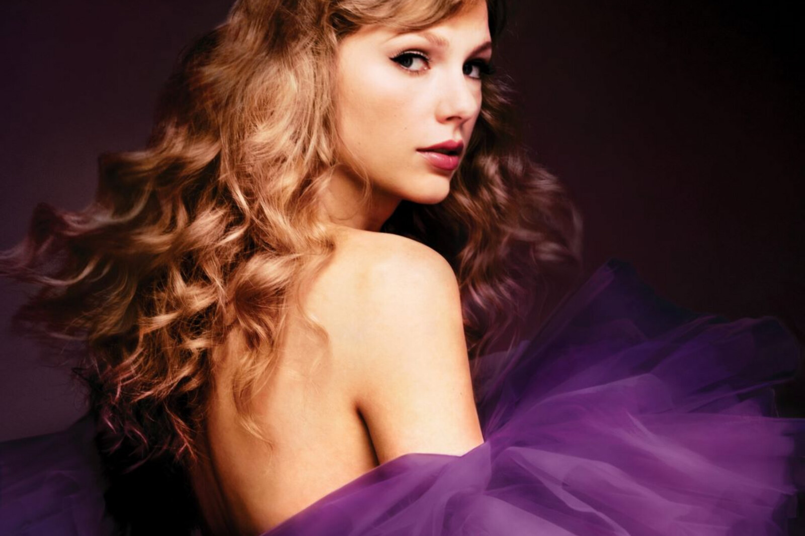 Taylor Swift's speak now album released today