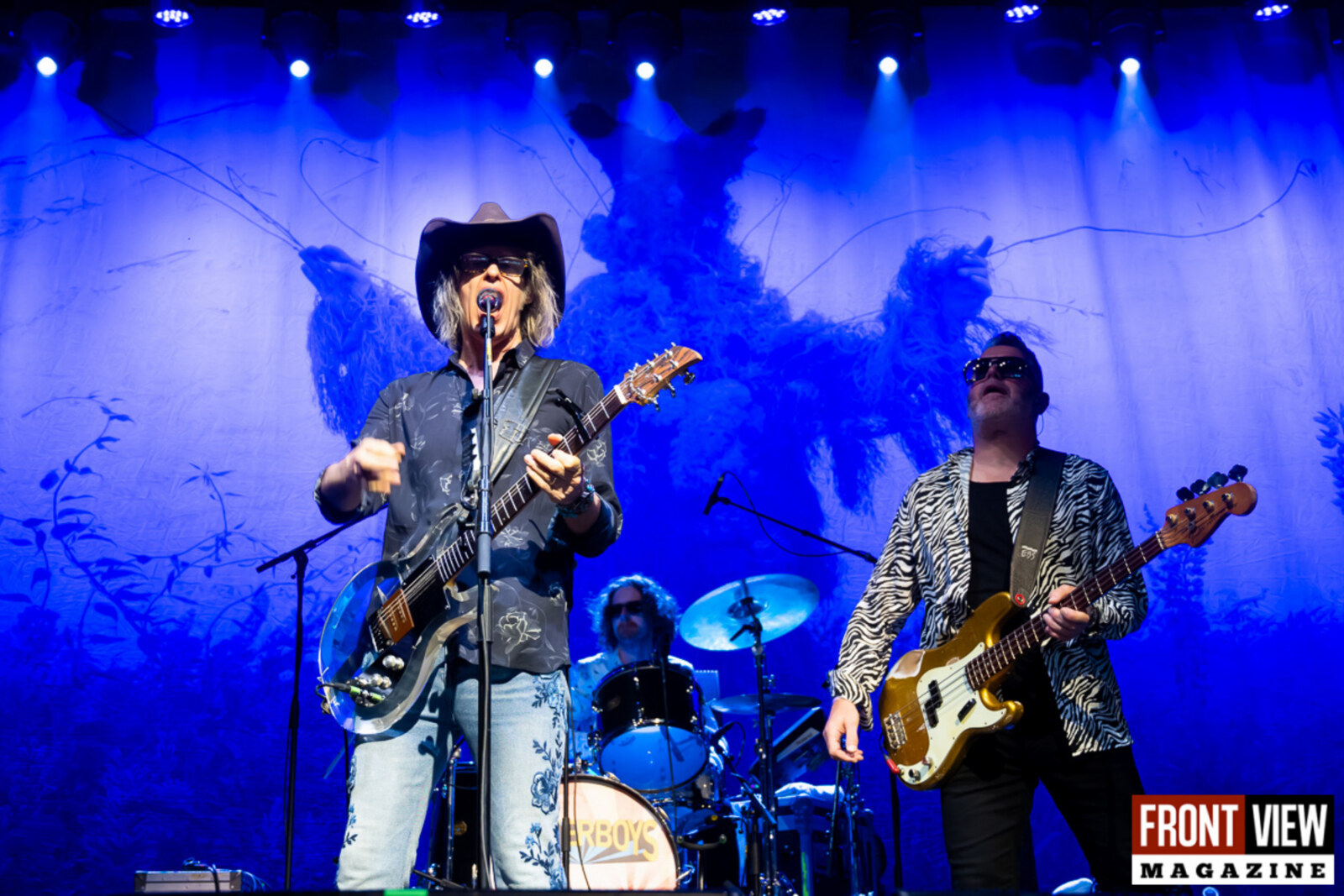 The Waterboys en Zwangere Guy scoren op Rock Zottegem 