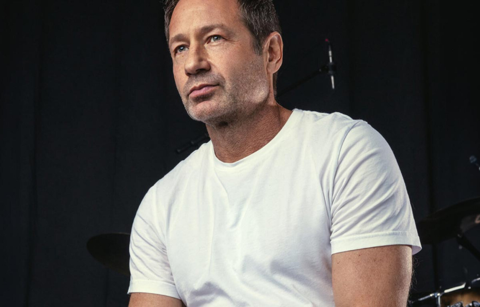 David Duchovny kondigt Europese tour aan met optreden in PAARD, Den Haag