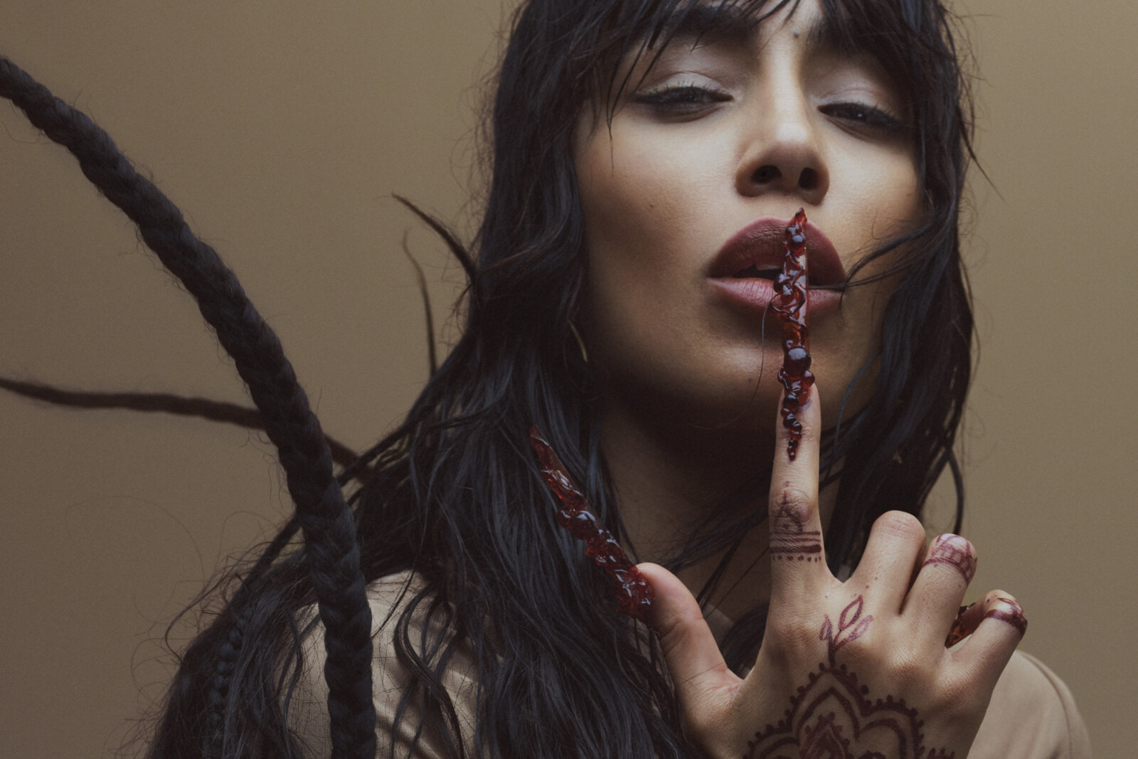 Loreen al negen weken op rij #1 in de Vlaamse Ultratop Single Charts met 'Tattoo'!