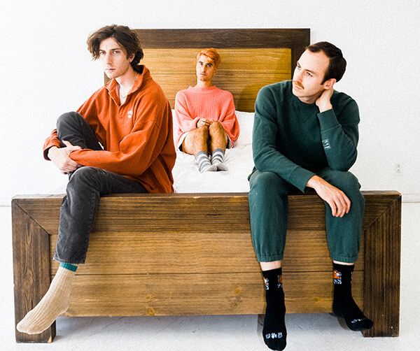 FINISH TICKET: Alt Pop Trio Share Single “CHANGING” Marking Debut Single Via Better Noise Music