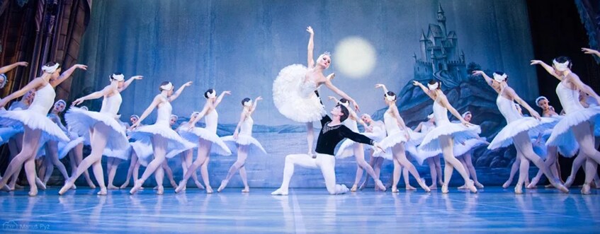 Gerenommeerd International Festival Ballet keert terug naar België met prachtige balletklassiekers 'Giselle' en 'Het Zwanenmeer'