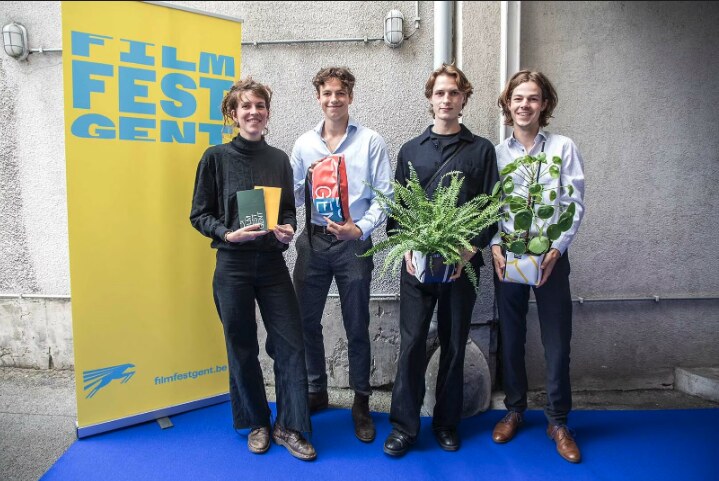 Circulaire merchandise van oud promomateriaal Film Fest Gent voorgesteld