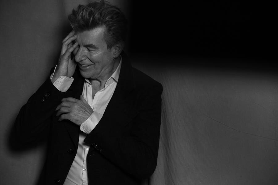 ‘Sons & Daughters’, de voorbode van een nieuwe najaars-EP en theatertournee van Paul Michiels