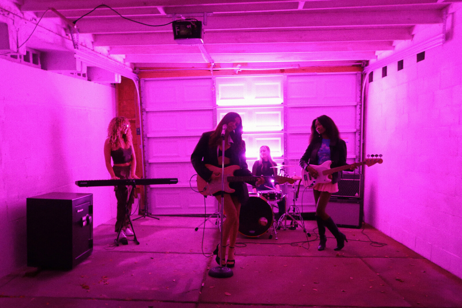 Emily Vaughn Releases New Single and Video "is anybody happy?" 