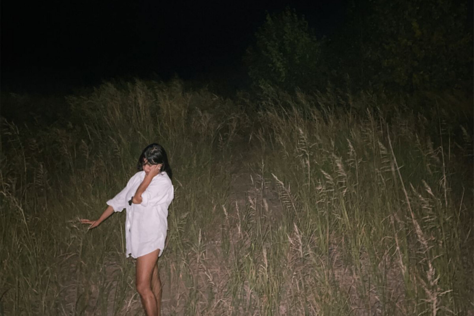 Mia Joy Shares New Single "4th of July,"  Celestial Mirror EP out 11/10
