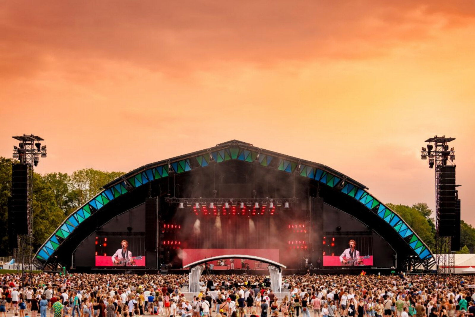 Down The Rabbit Hole: eerste bevestigingen en start kaartverkoop
