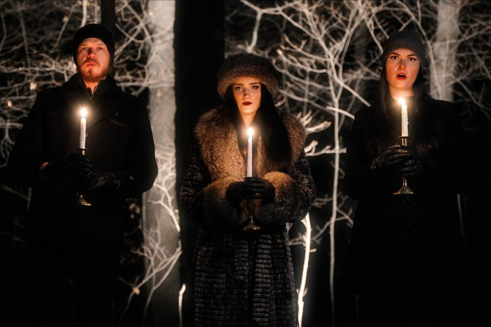 SHIELD OF WINGS Carol An Acapella "O Come, O Come, Emmanuel"