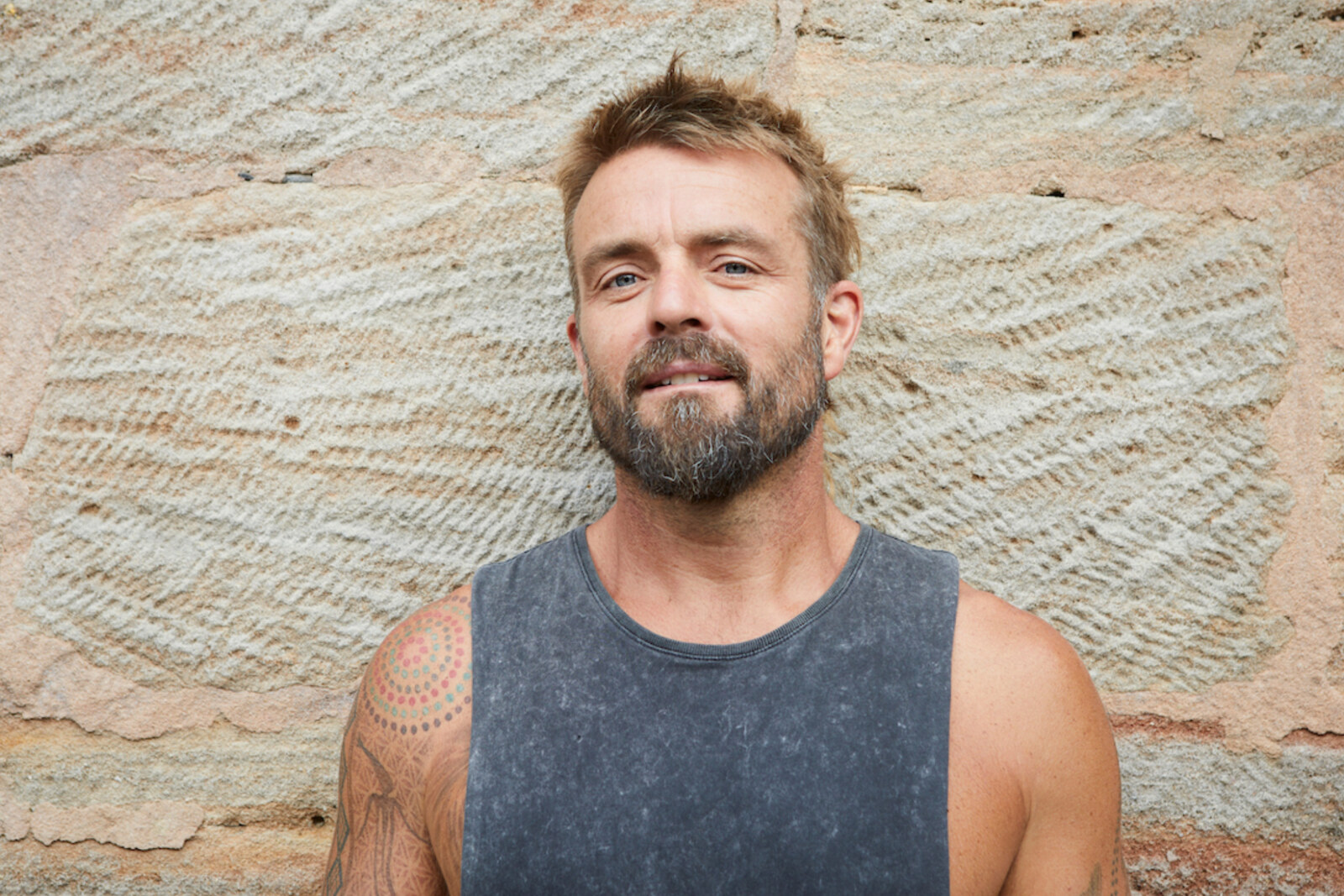 Xavier Rudd speelt op donderdag 25 juli 2024 in OLT Rivierenhof