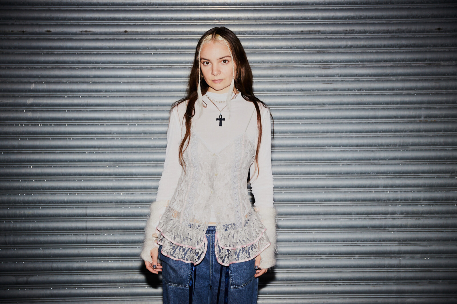 Margo Raats toont zich aan de wereld met het innemende 'I Wish I Was The Moon