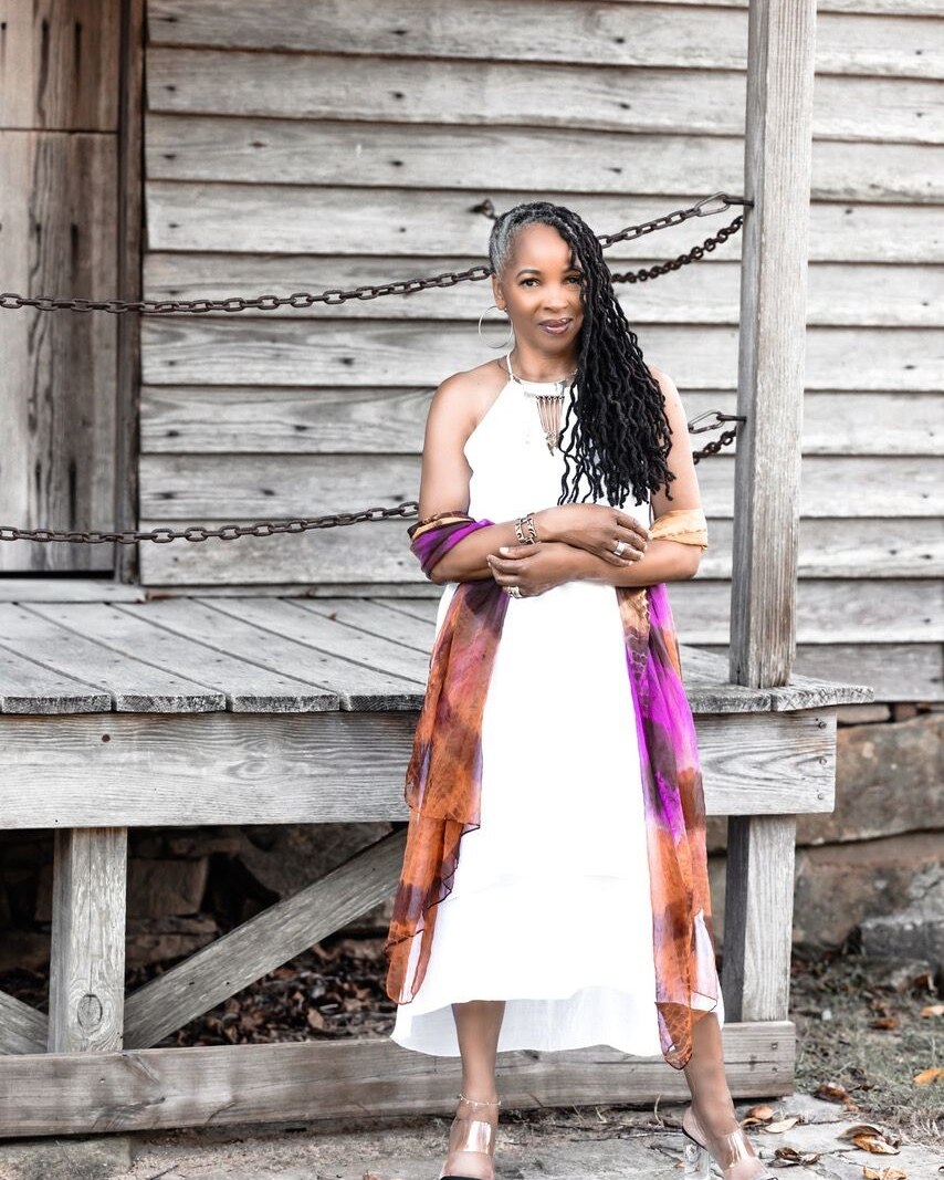 Vocalist and Songwriter Lois Deloatch Marks 30 Years in Music with New Recording, Love Always.