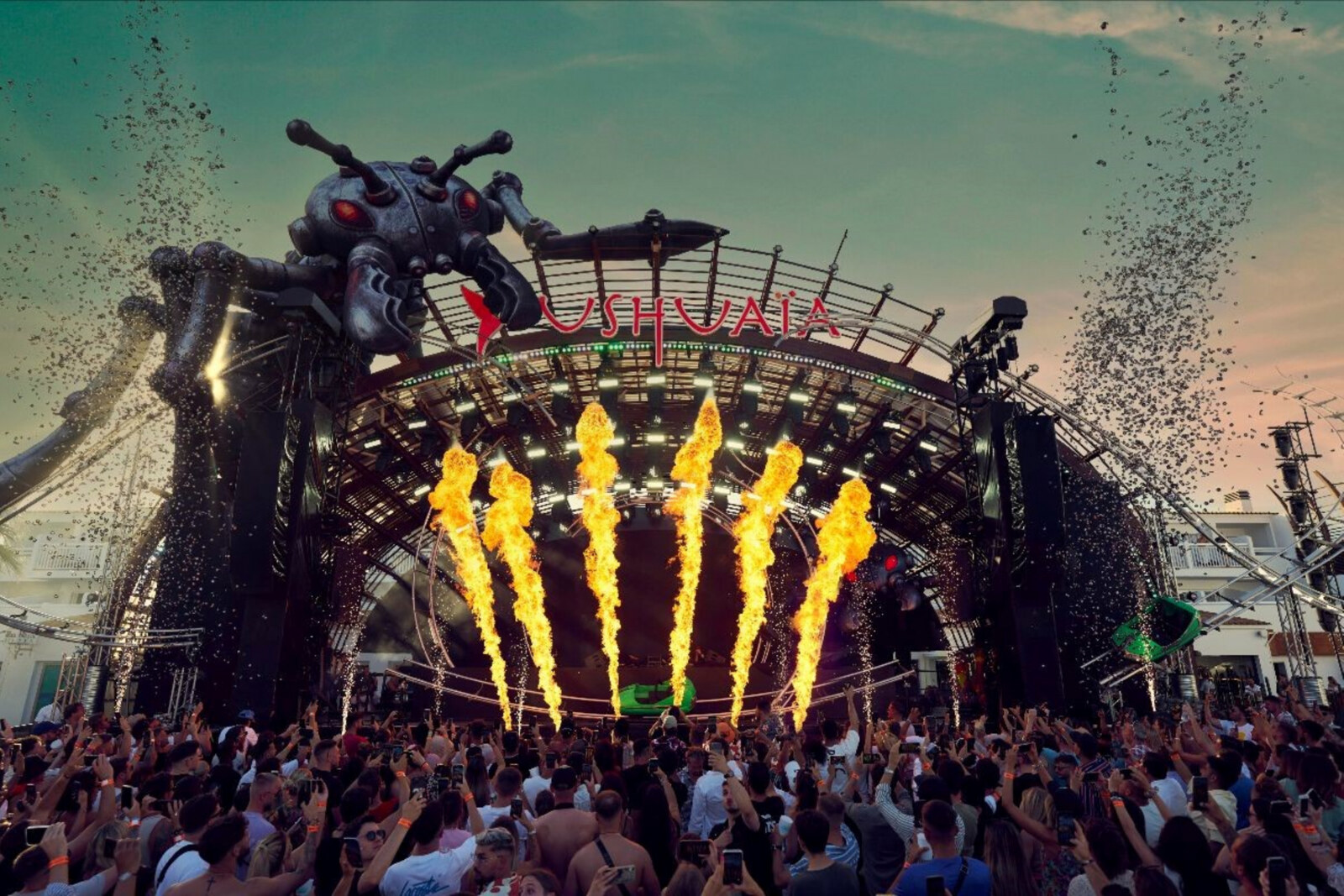 ANTS Day & Night at Ushuaïa and Hï Ibiza with Paul Kalkbrenner, Honeyluv, Loco Dice, Syreeta, Artbat, Fleur Shore and more