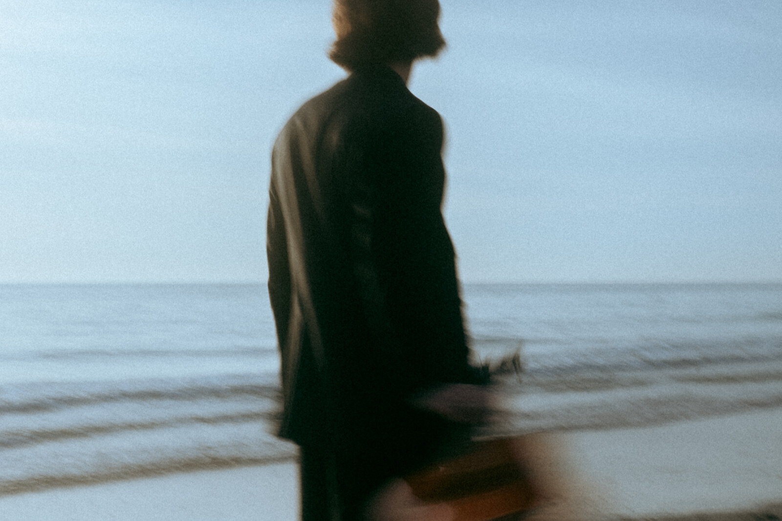 Sevens keert na drie jaar terug met de single "Upstate"