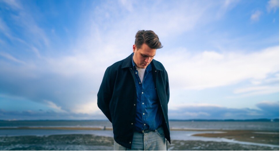 St. Lundi announces debut album