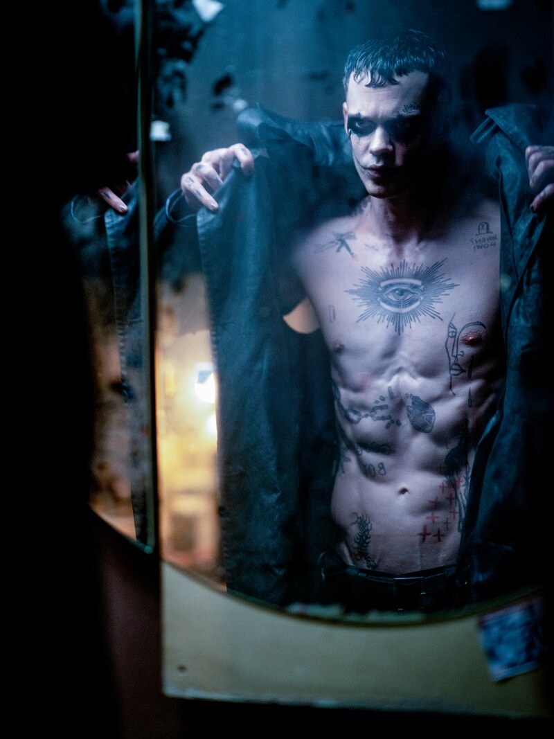 Bekijk de trailer van de langverwachte actiefilm The Crow