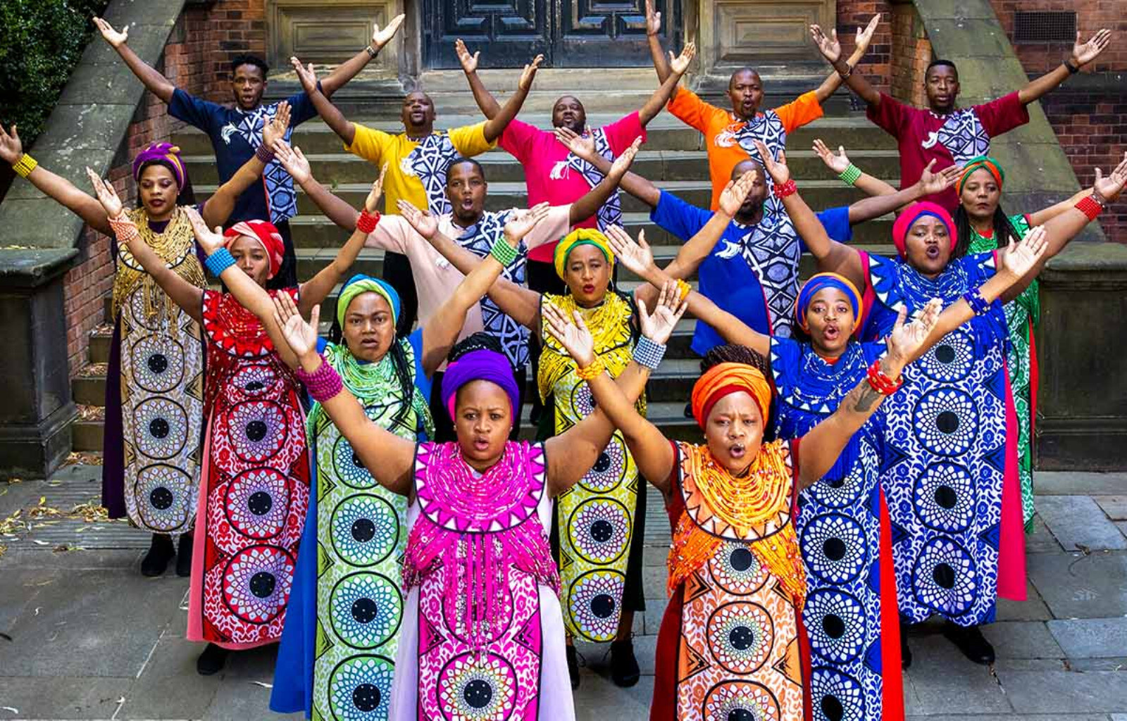 Soweto Gospel Choir brengt op 24 november hun gloednieuw concert 'Hope' naar het Koninklijk Circus in Brussel