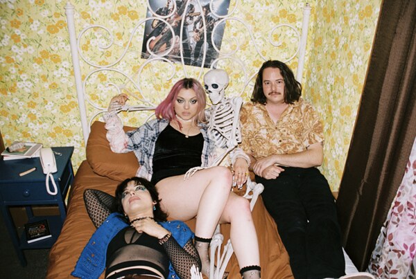Hey Violet Release Relatable New Track: "Best Imposter"