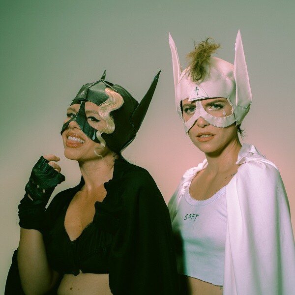 Grammy-Nominated Bones UK Unleash Dynamic Collaboration With Mike Shuman Of QUEENS OF THE STONE AGE On Brand New Single "Won't Settle"