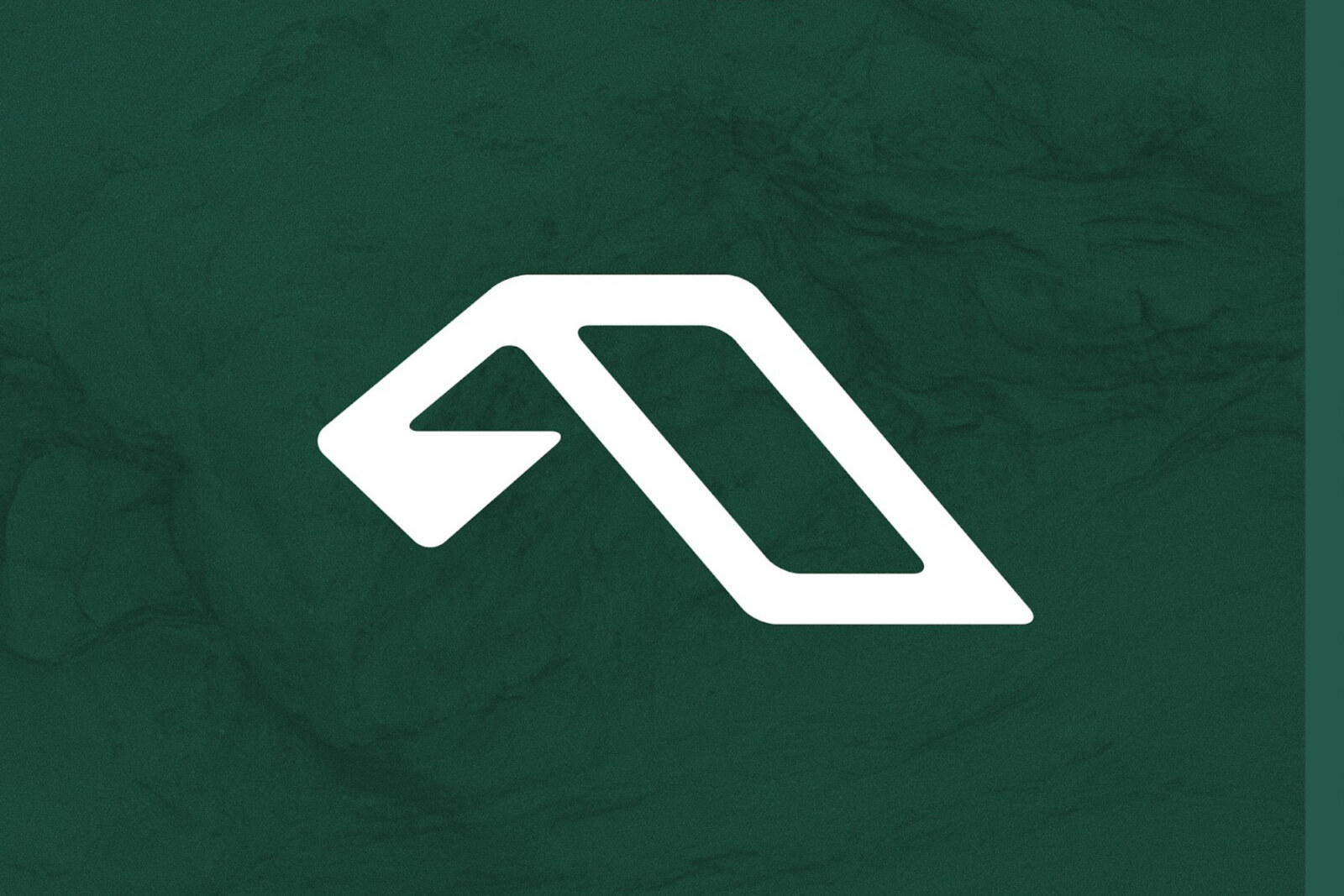 Anyasa releases new Anjunadeep single "Closure"