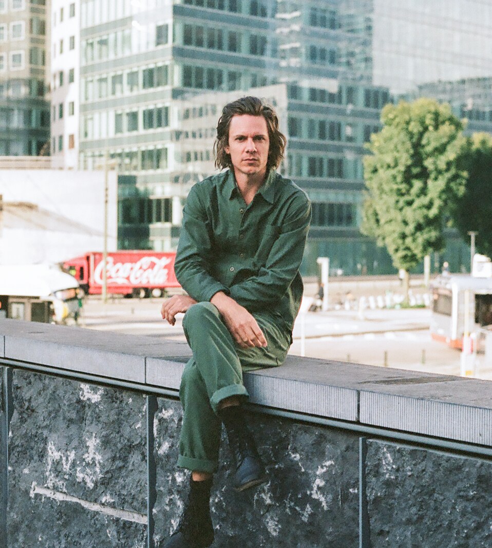 ‘Everybody Knows’ is de krachtige nieuwe single van The Bony King Of Nowhere