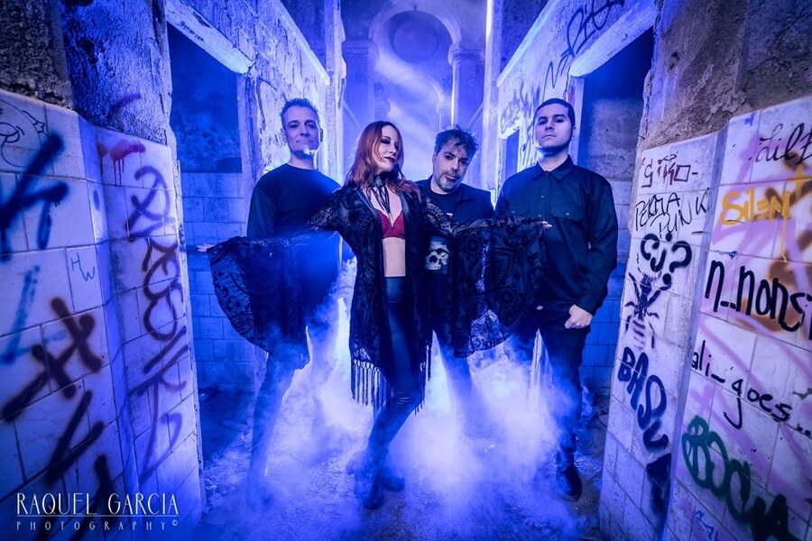 Spanish Female Fronted Alt. Metal Force Braindrag Sign With Wormholedeath