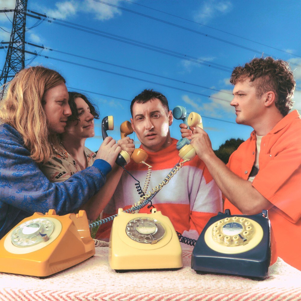 Sea Girls brengt aanstaande vrijdag hun nieuwe album "Midnight Butterflies" uit