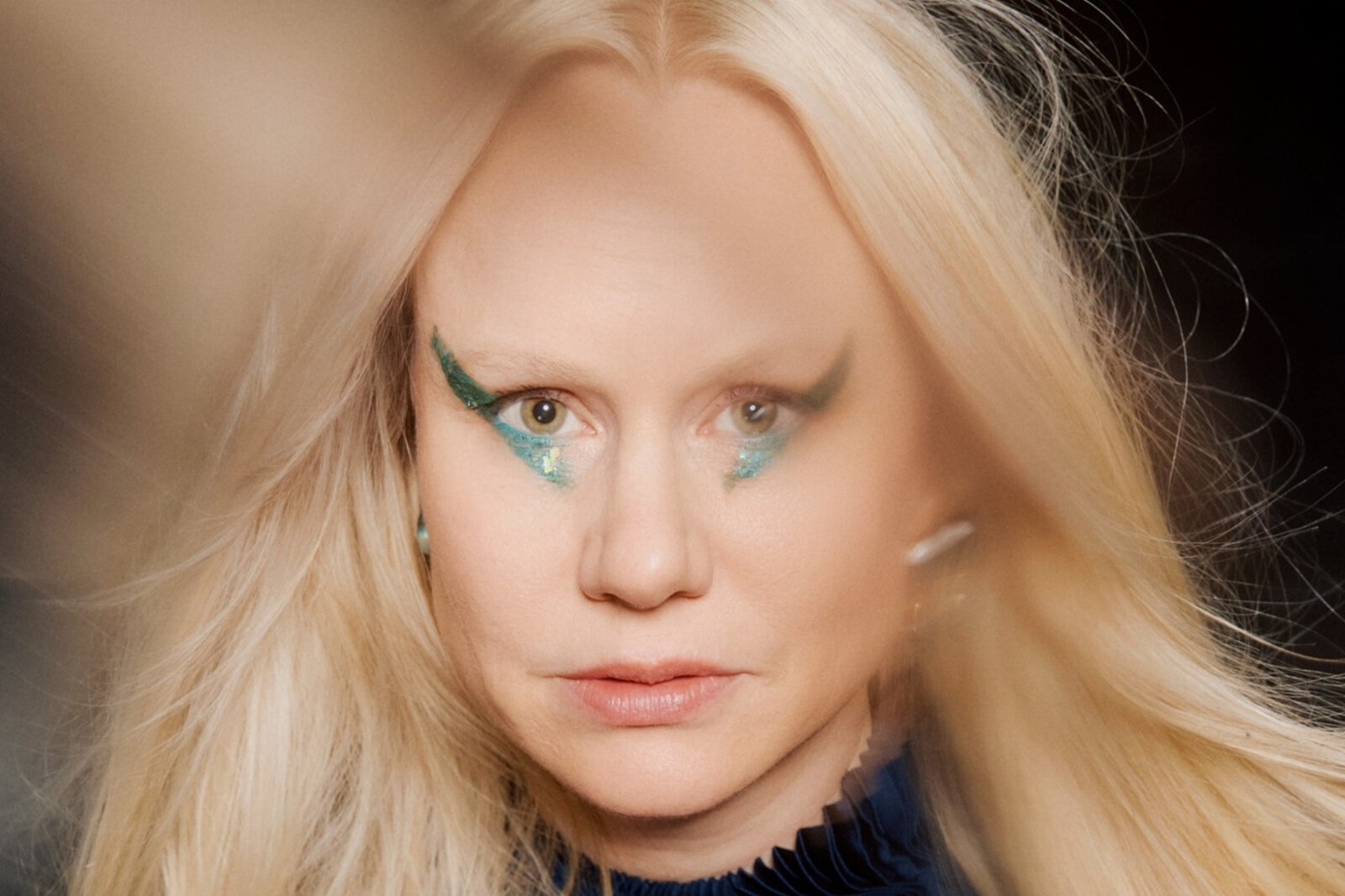 Susanna brengt nieuwe single 'Elephant Song' uit als voorproefje van aankomend album 'Meditations On Love'