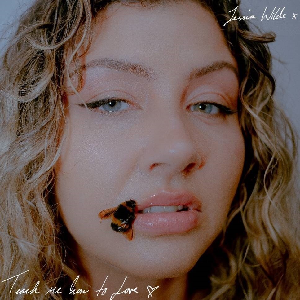 Afronaut Zu features on Jessica Wilde's transformational album title track 'Teach Me How To Love'!