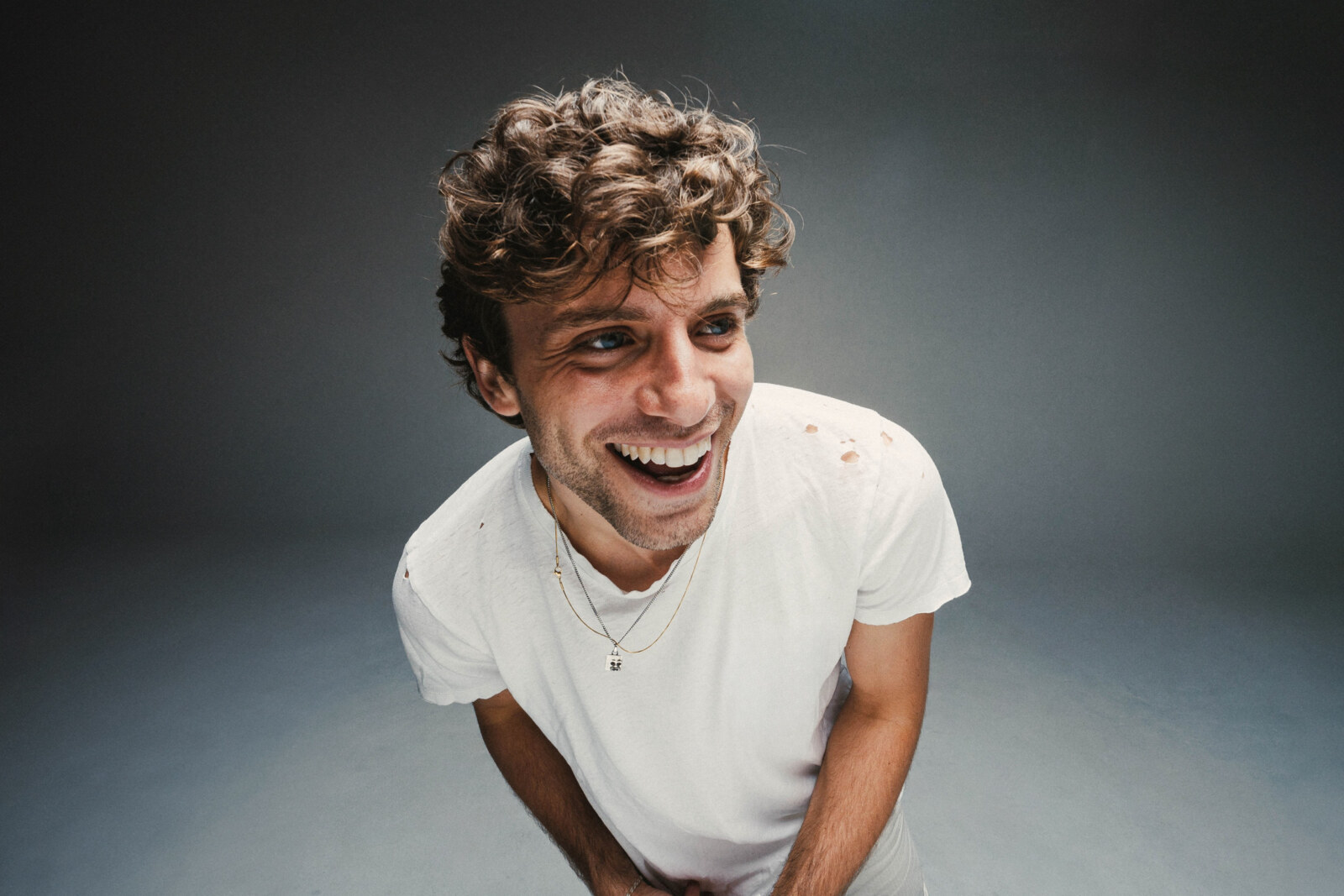 Popsensatie Mark Ambor kondigt debuutalbum Rockwood aan