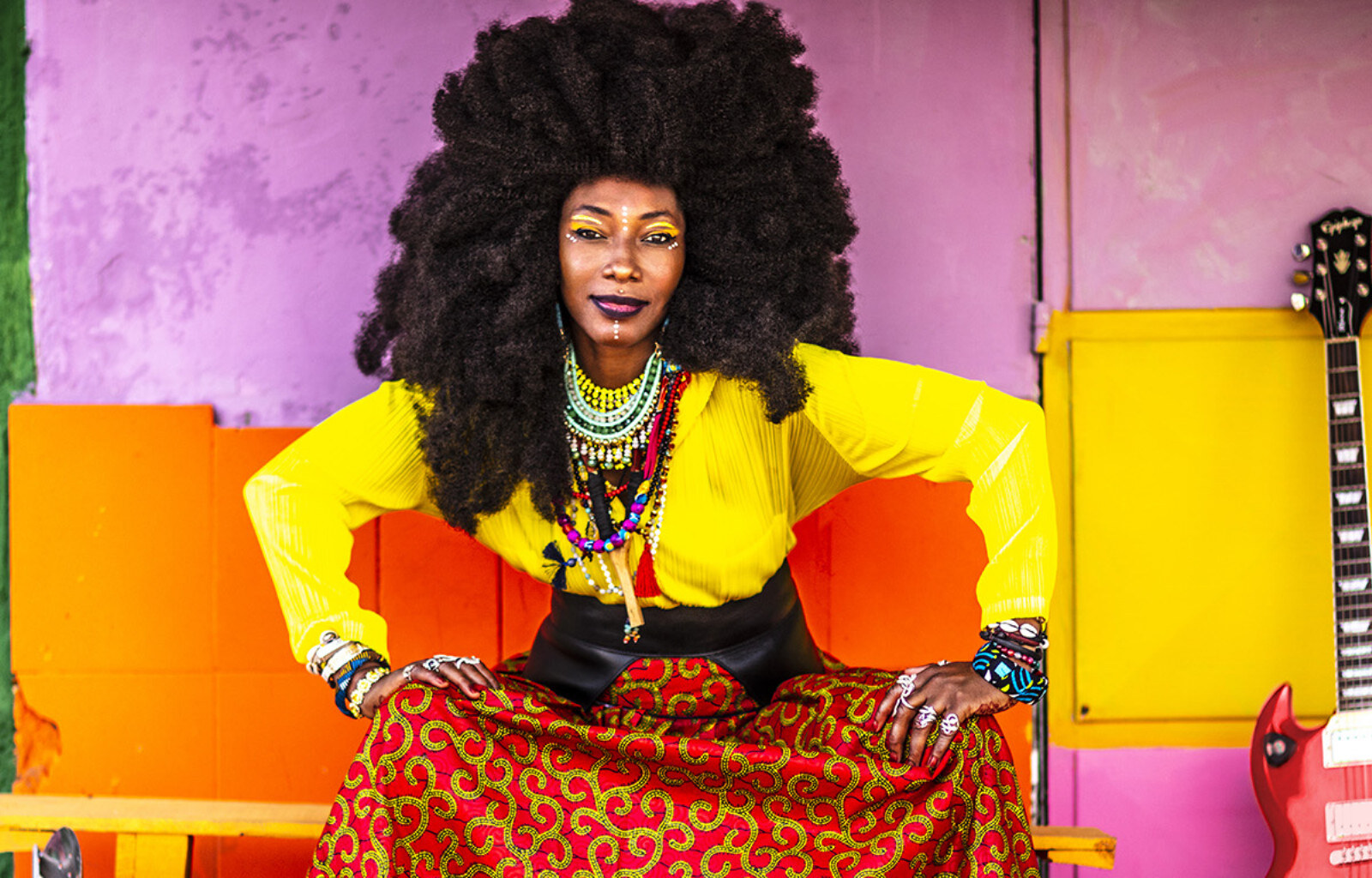 Fatoumata Diawara op 11 december in De Roma in Antwerpen